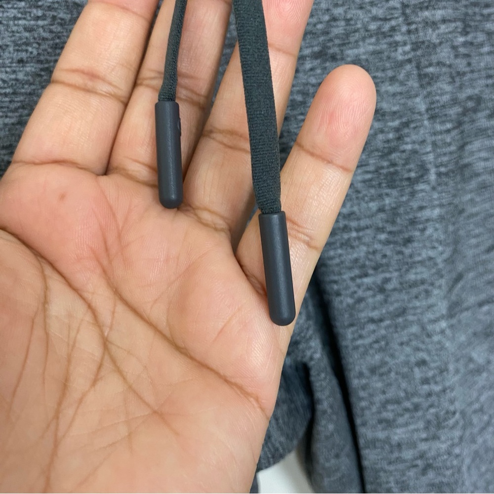 Lululemon Textured Tech Joggers - Picture 7 of 14